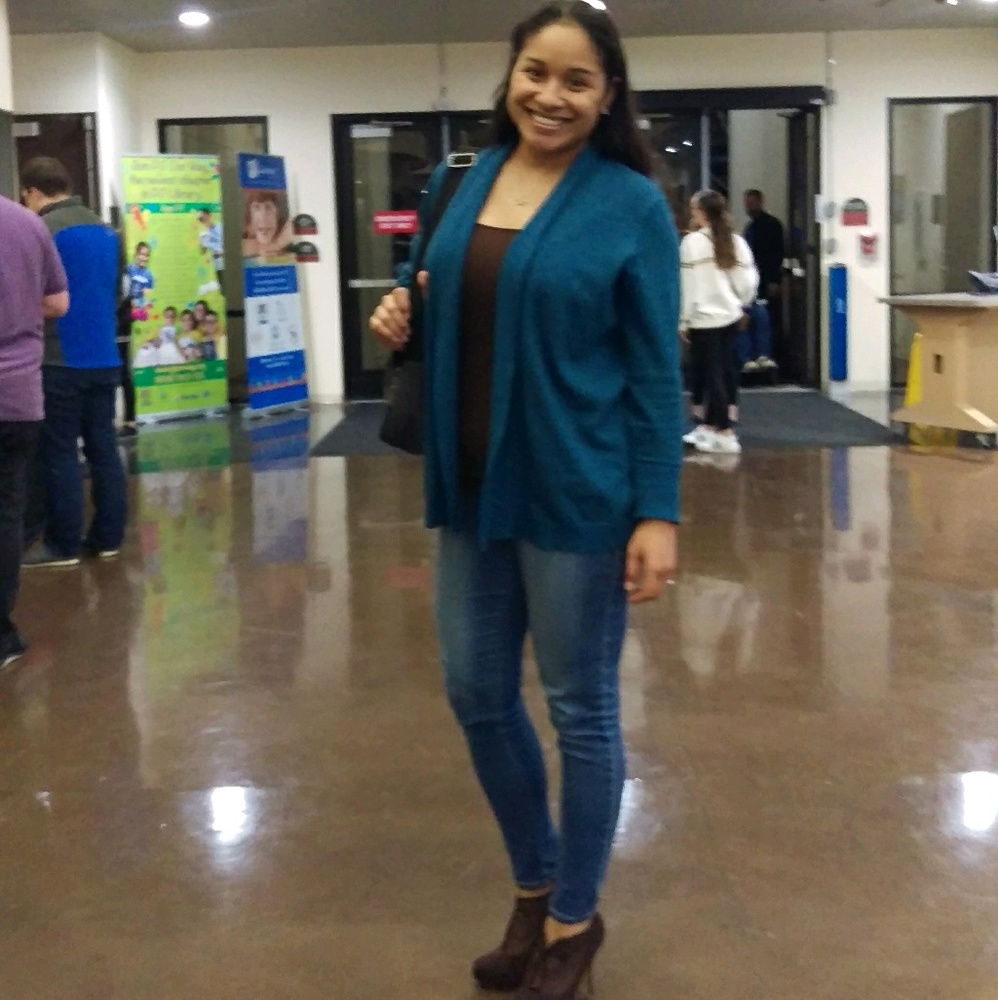 Meet your Posher, Ane